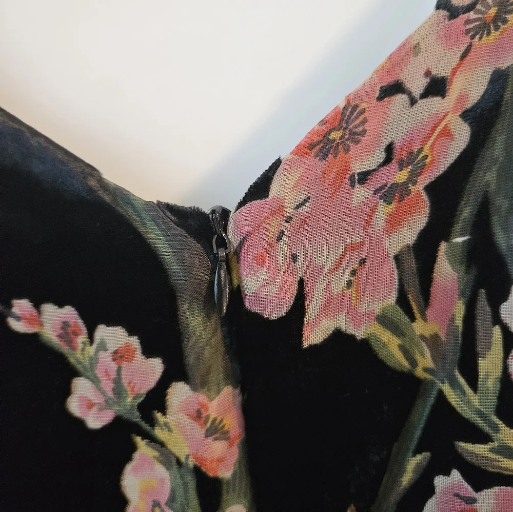 NWT Dex XS Velvet Burnout Dress, wrap style, midi length, with floral design - Picture 9 of 14